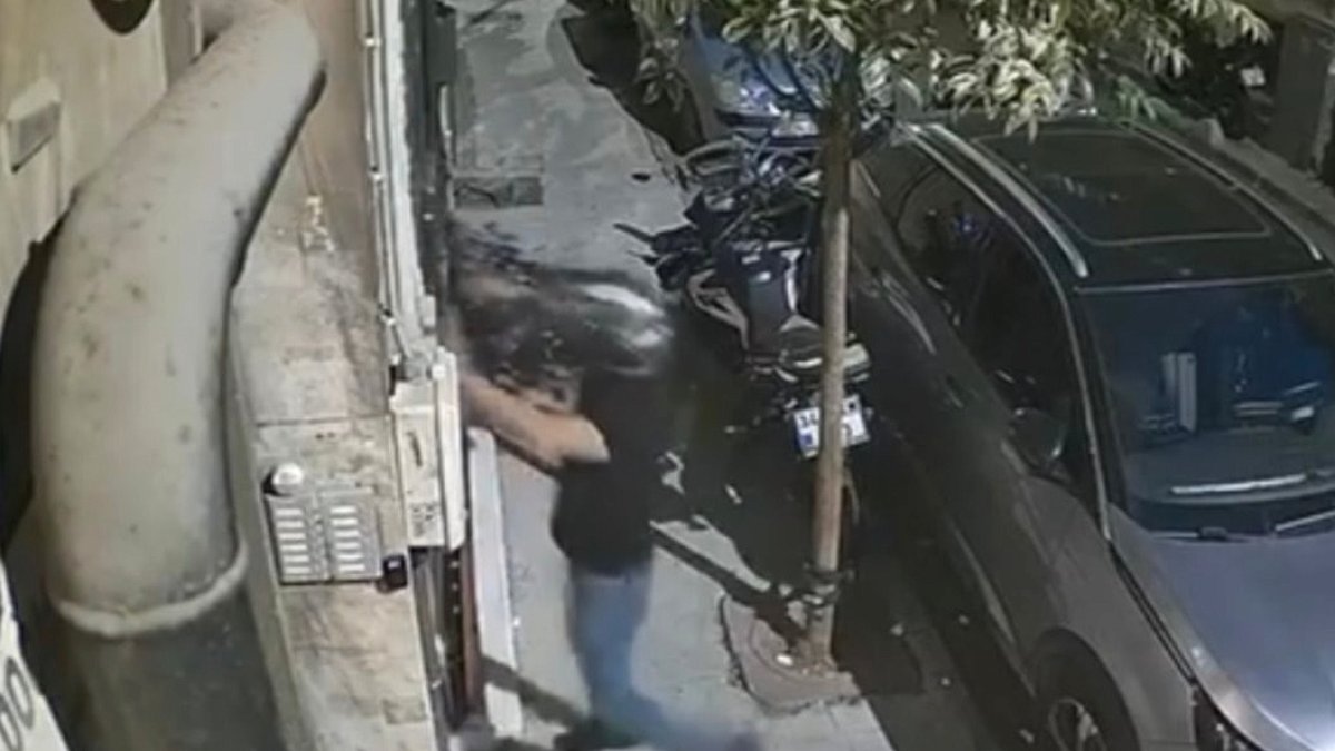 Eski Damat Eski Kayınpederine Evinde Saldırdı: Ağır Yaralandı