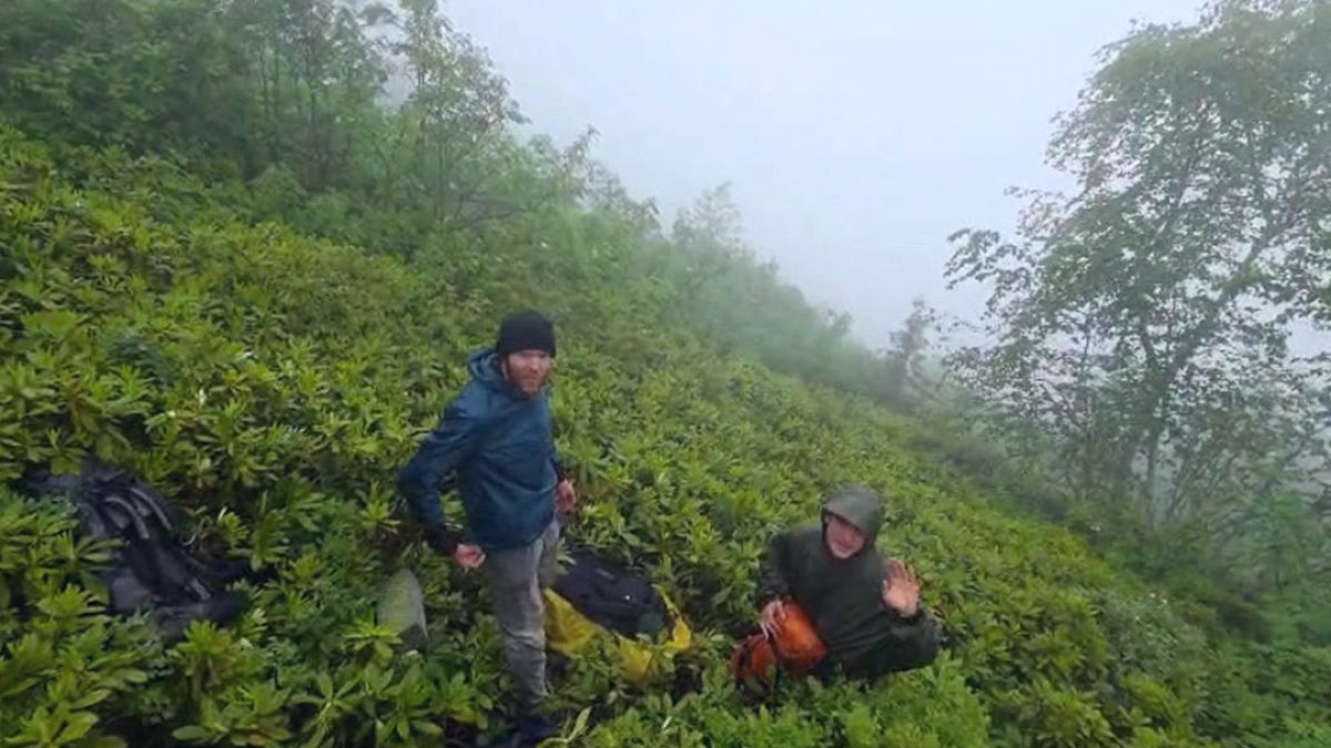 Rize'de Kaybolan Rus Turistler 10 Saatlik Operasyonla Kurtarıldı