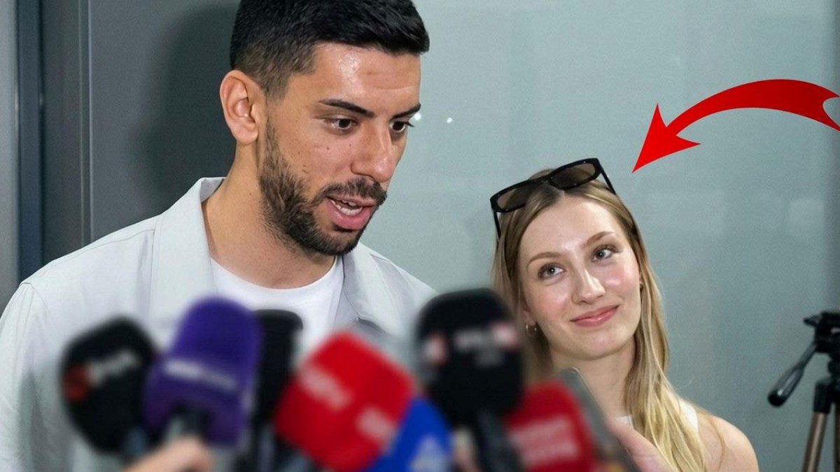 Trabzonspor'un Yeni Yıldızı Cenk Özkaçar Sahada Değil, Eşinin Bakışlarıyla Gündemde