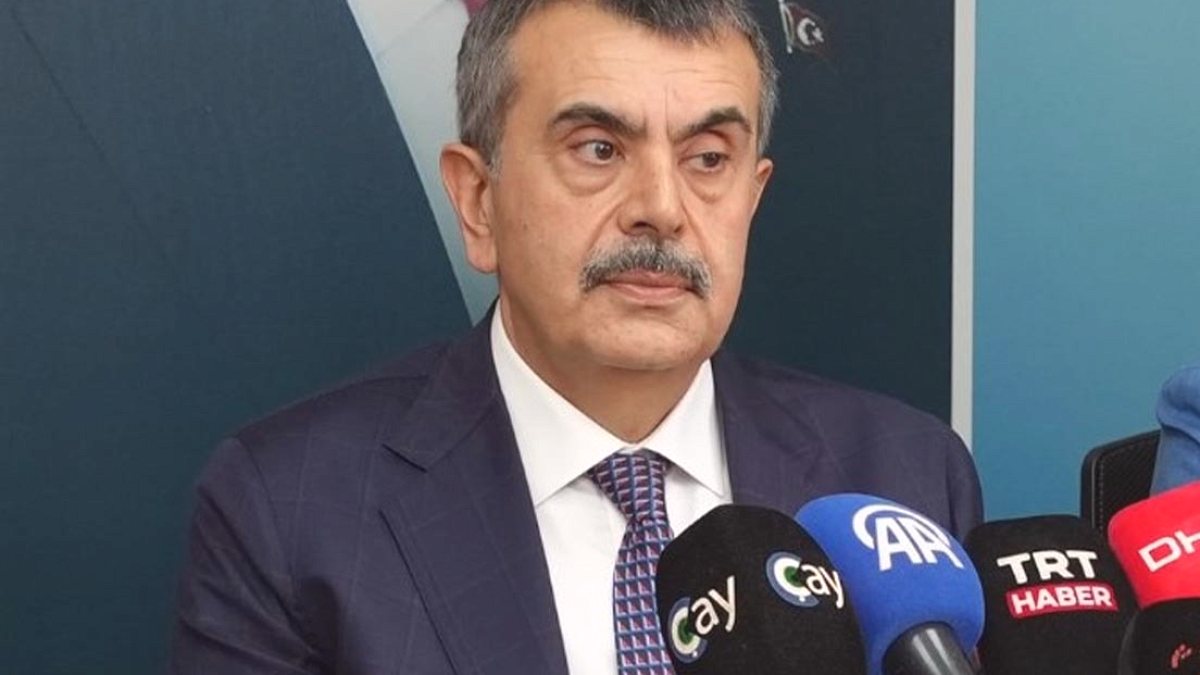 Tarih Dersleri Yeniden Şekilleniyor: Milli Mücadele ve Osmanlı Vurgusu