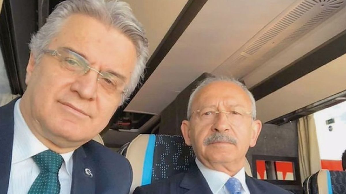 CHP Kurultay Süreci Eylül'de Başlıyor, Mart'a Kadar Tamamlanacak