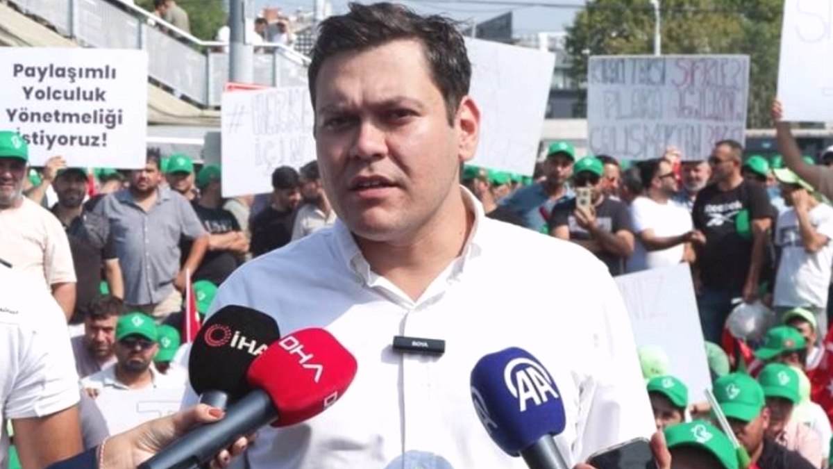 Martı Kurucusu Oğuz Alper Öktem Siyasete Adım Attı: MHP'den Delegeliğe Aday