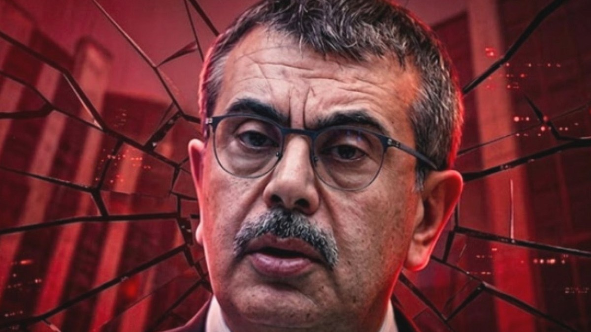 Bakan Tekin'in Öğrencilik Yılları Tartışma Yarattı: 'Hangi Türkiye'de Okudunuz?'
