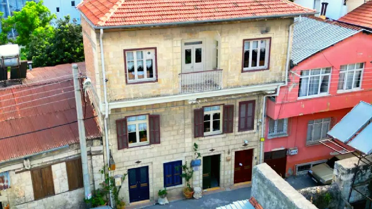 Fabrika Satıp Antika Konağı Sanat Galerisine Dönüştürdü