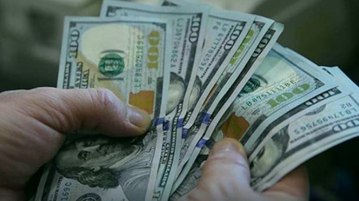 Dolar/TL Kurunda Yeni Zirve Beklentisi: 2027 Tahminleri 60 TL'yi Aştı