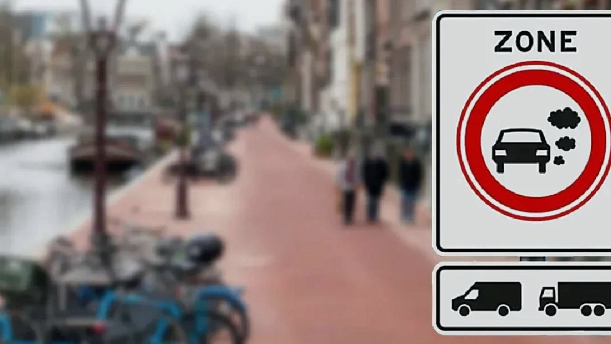 Avrupa'da Yeni Dönem: Çevre Dostu Trafik Levhası Zorunlu Oldu