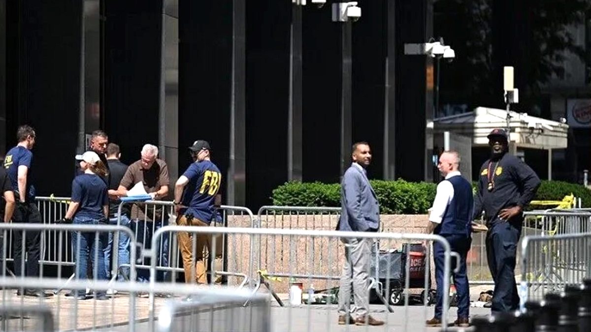 New York'ta FBI Binası Önünde Patlama: Şüpheli Gözaltında