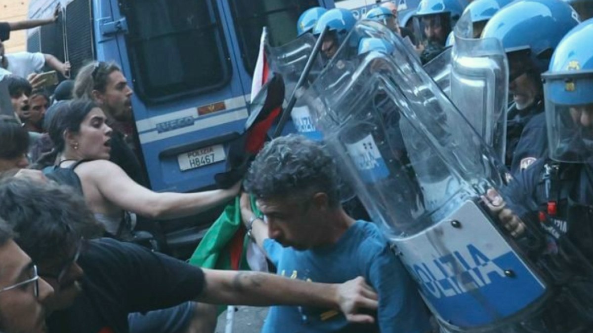 Bologna'da Polis Müdahalesi Sonrası Ölüm: Sokaklar Karıştı, Hükümet Açıklama Yaptı