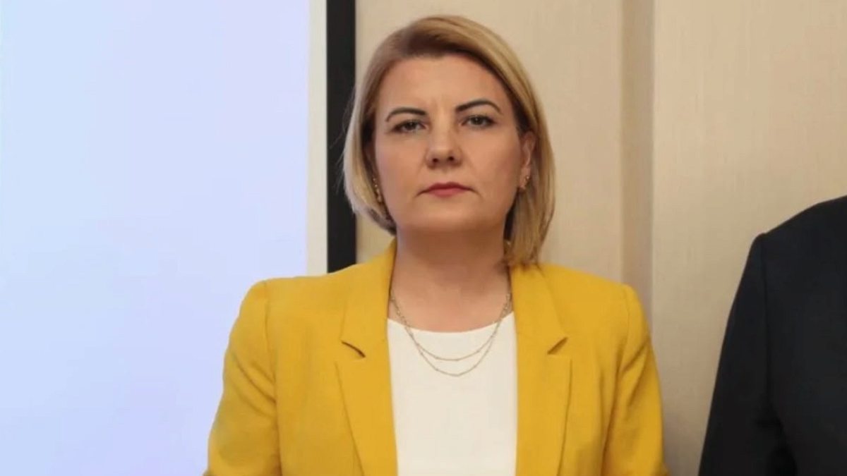 İzmit Belediye Başkanı Hürriyet Gözaltına Alındı: Geçmiş Açıklamaları Mercek Altında