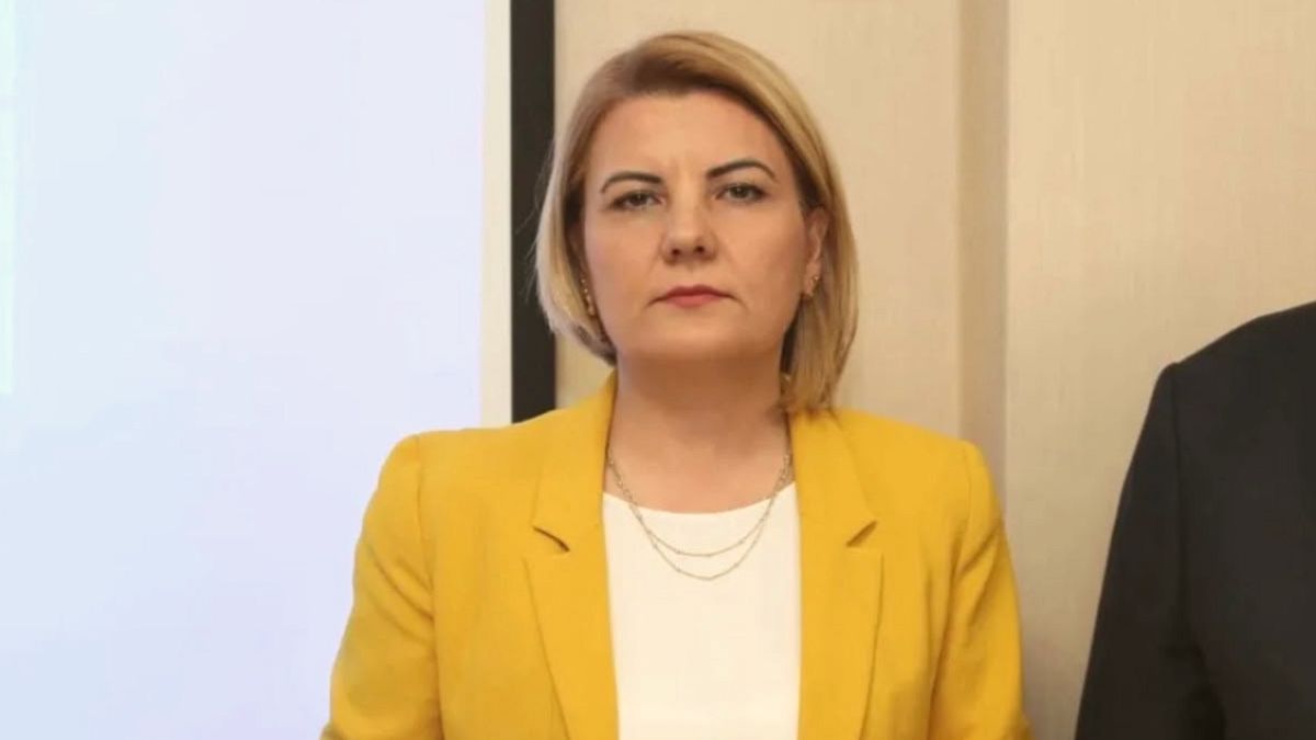 İzmit Belediye Başkanı Hürriyet Gözaltına Alındı: Geçmiş Açıklamaları Gündeme Geldi