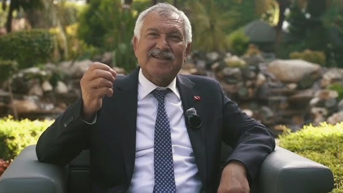 Özgür Özel'in Yeni Partisi Sonrası Kritik Kararlar: Zeydan Karalar'dan Açıklama