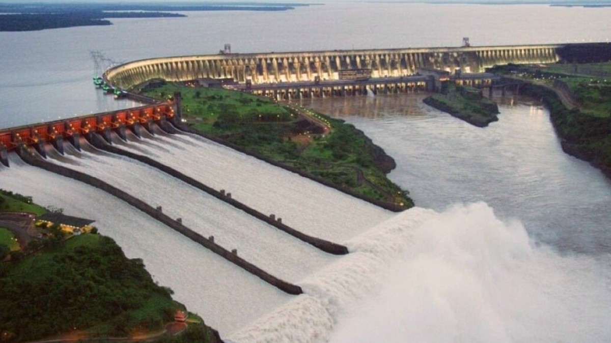 Mühendislik Harikası Itaipu Barajı: İki Ülkeye Enerji, Dünyaya Ders Oluyor