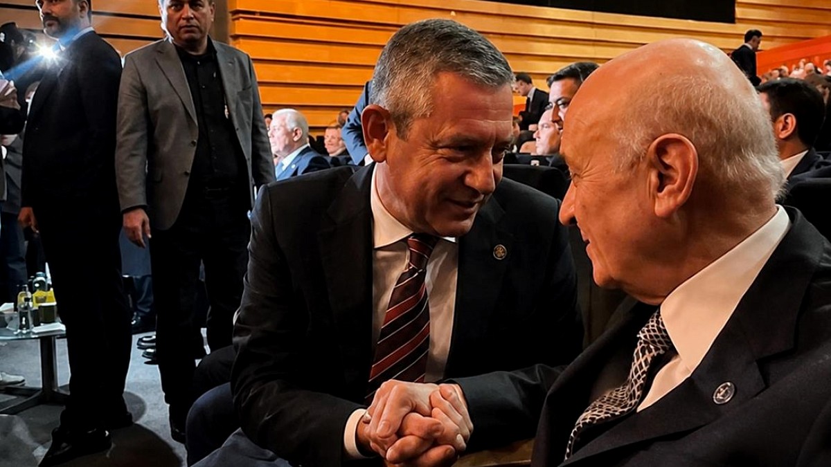 Bahçeli'den CHP'deki Yeni Partiye Hazineden Pay Çağrısı