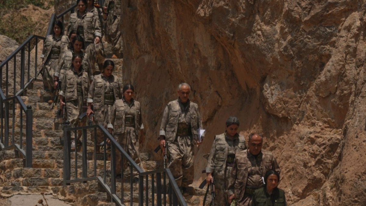 Ümit Özdağ'dan Çarpıcı İddia: PKK Alanını Genişletiyor