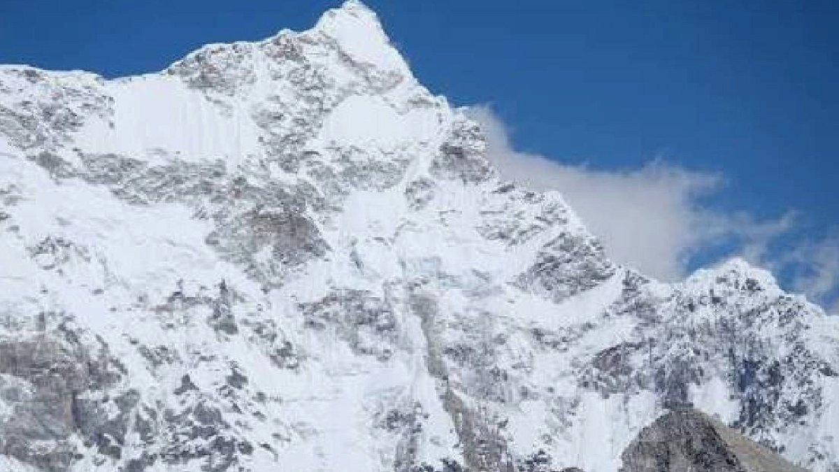 Bhutan'dan Kutsal Zirvelere Kapsamlı Tırmanış Yasağı