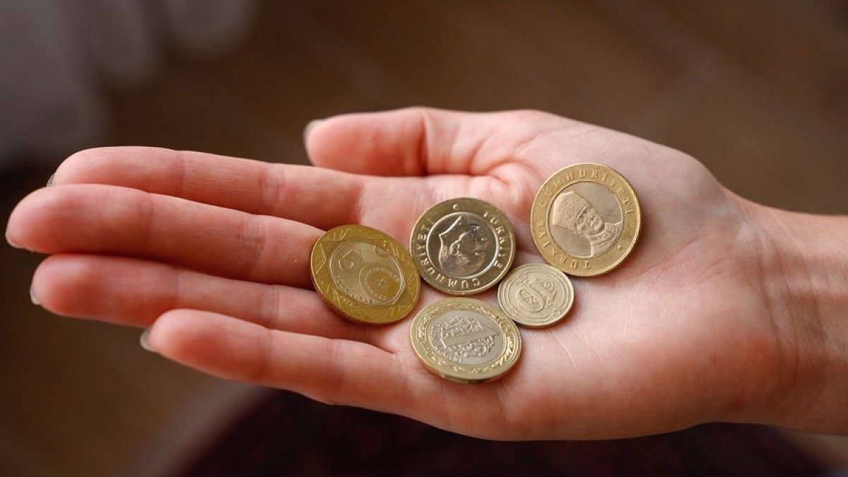 Kavanozdan Çıkan Hatalı Madeni Para Rekor Fiyata Satıldı