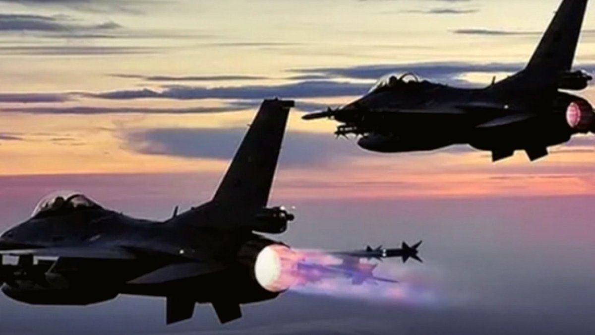 Karadeniz'de Gerilim Tırmanıyor: Romanya Rus İHA'sını F-16 ile Düşürdü