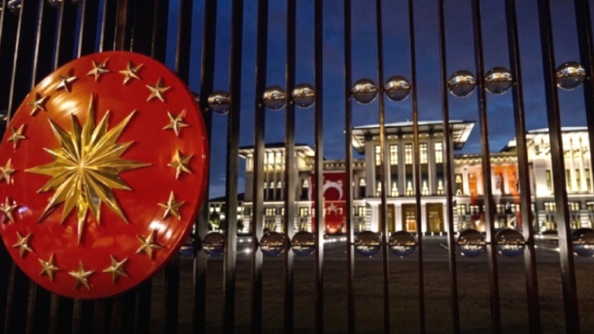 Saray'dan Yeni Parti İddialarına İlk Yanıt: Kılıçdaroğlu'na Destek
