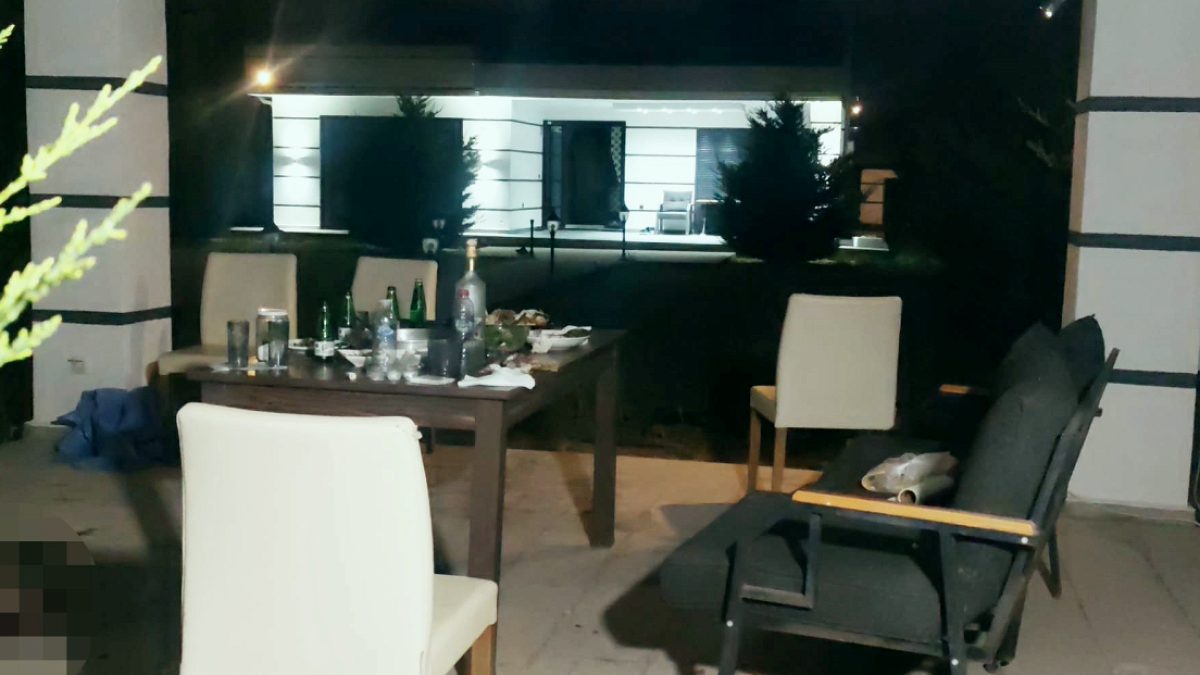 Aksaray'da Villa Bahçesinde Kanlı Pusu: Bir Kişi Hayatını Kaybetti