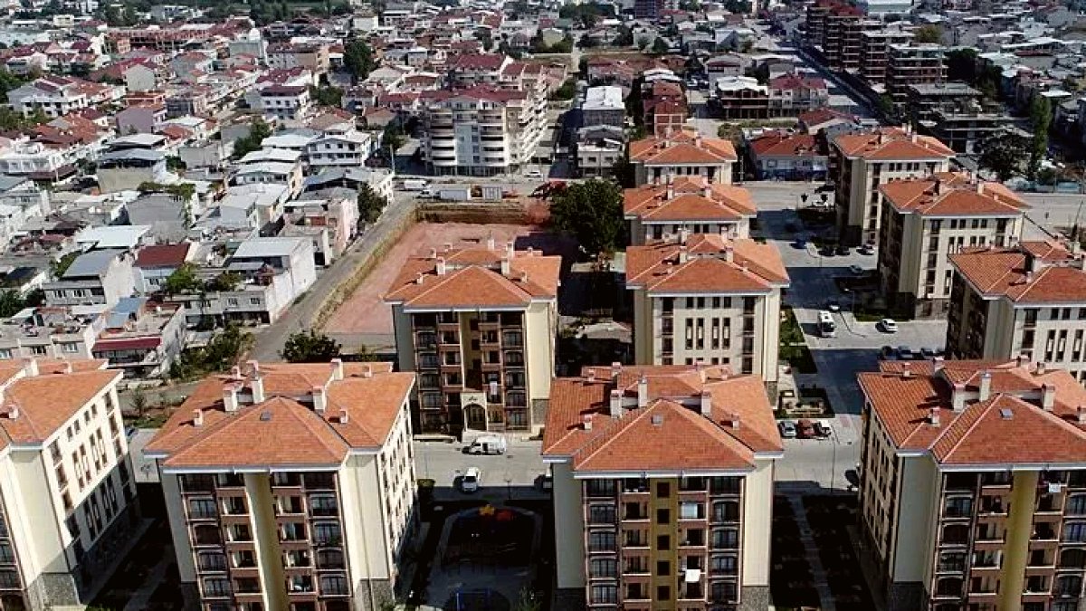 Kiracıları Zora Sokuyor: Tahliye Taahhütnamesi Tartışması Mahkemeleri Meşgul Ediyor