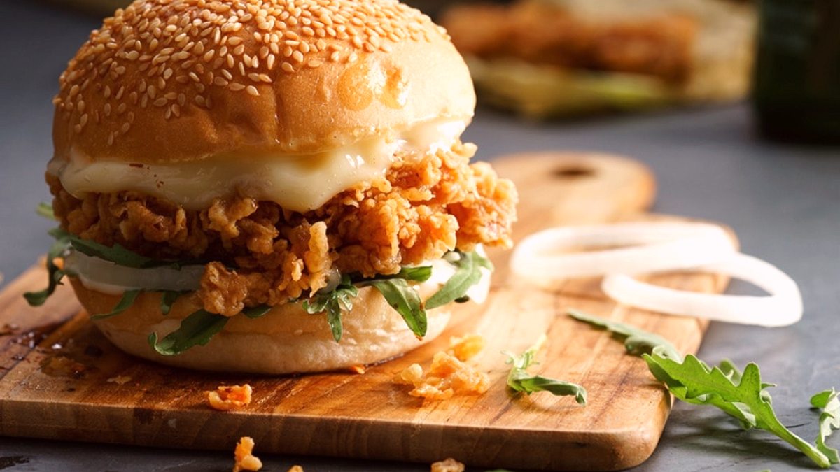 Popeyes'ın Büyük Bayisi Finansal Krizde: 136 Restoran Kapandı veya Satıldı