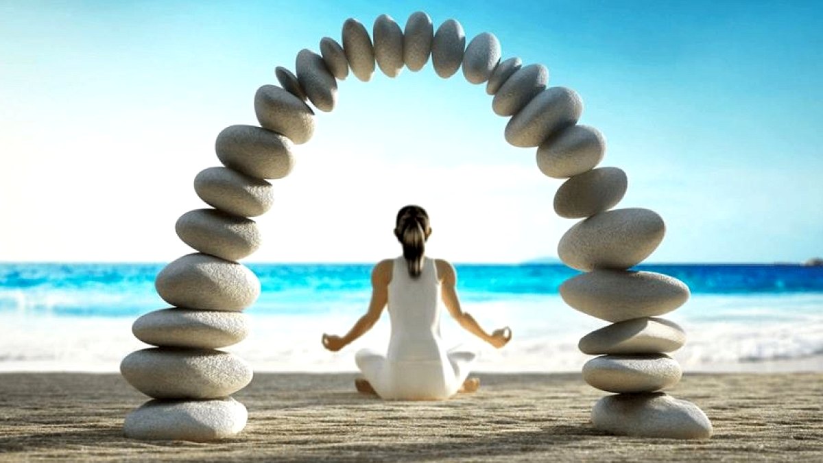Akıl Almaz Wellness Trendleri: Volkanik Kumdan Keçi Yogasına