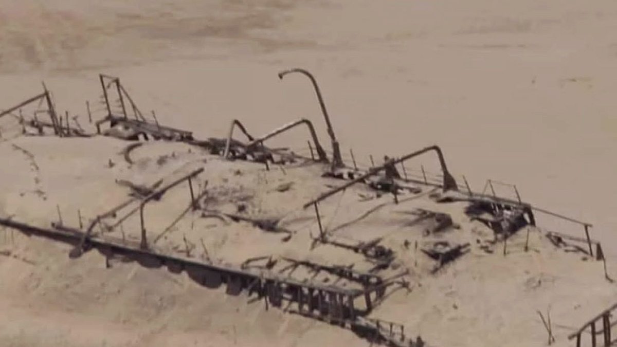 Namib Çölü Kumları Altından Tarihi Hazine Çıktı: Batık Gemi ve Değerli Eserler