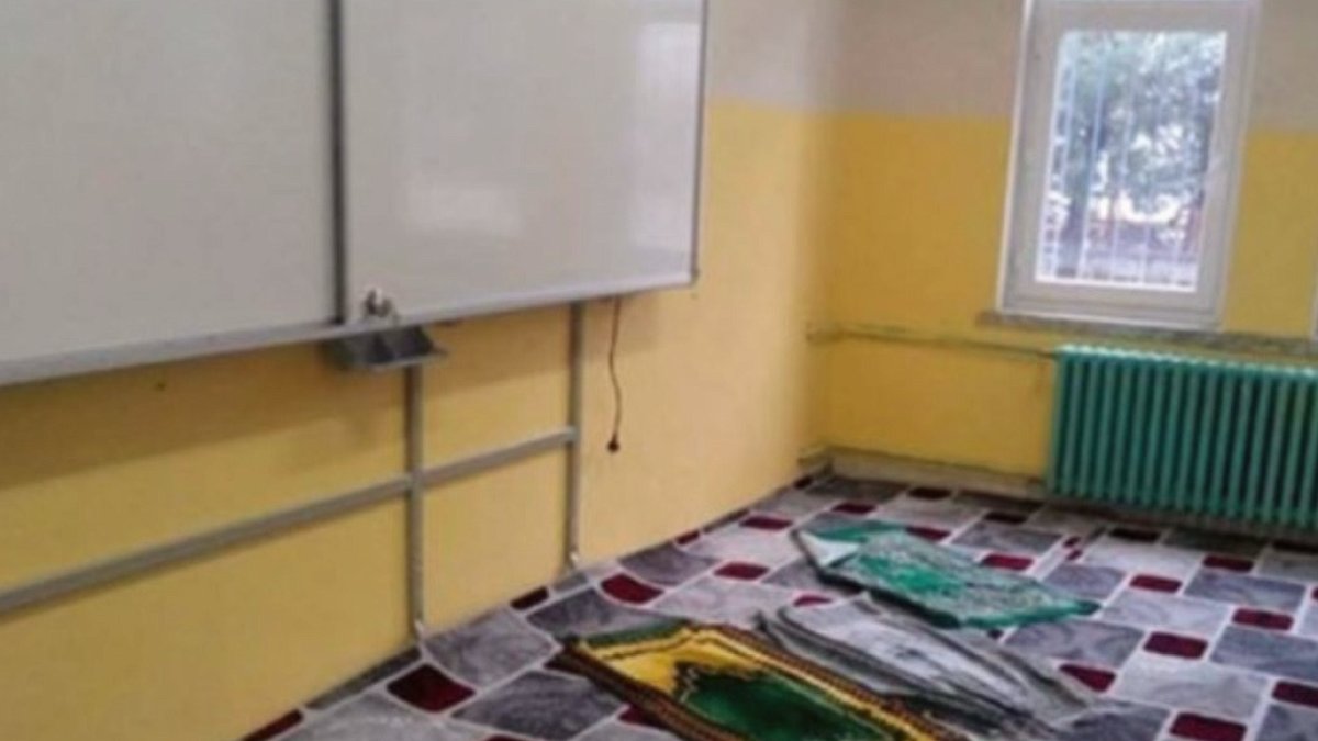 Okullarda Mescit Açılması Talimatı: İstanbul Valiliği'nden Yeni Düzenleme