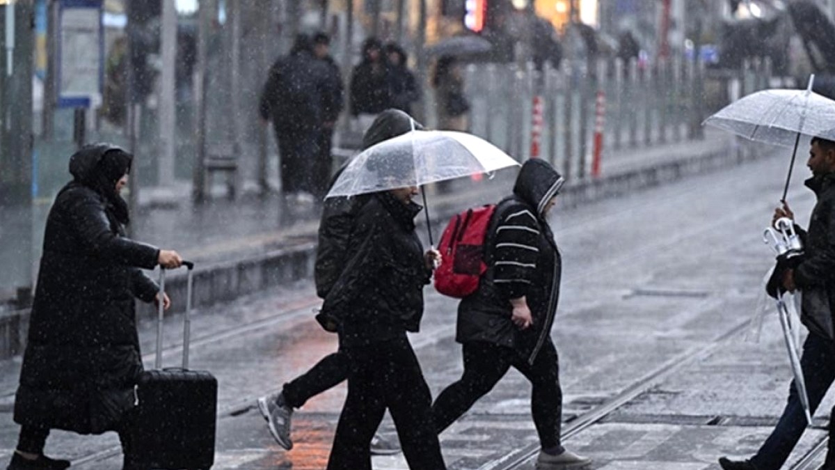 Meteoroloji ve Bakanlık'tan Kritik Hava Uyarısı: Fırtına Geliyor, Yangın Riski Artıyor