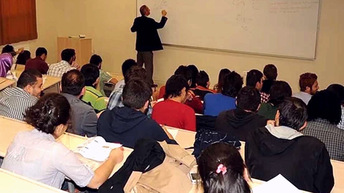 Üniversite Eğitiminde Fahiş Artış: Tek Yıllık Ücretler 3.7 Milyon TL'yi Buldu