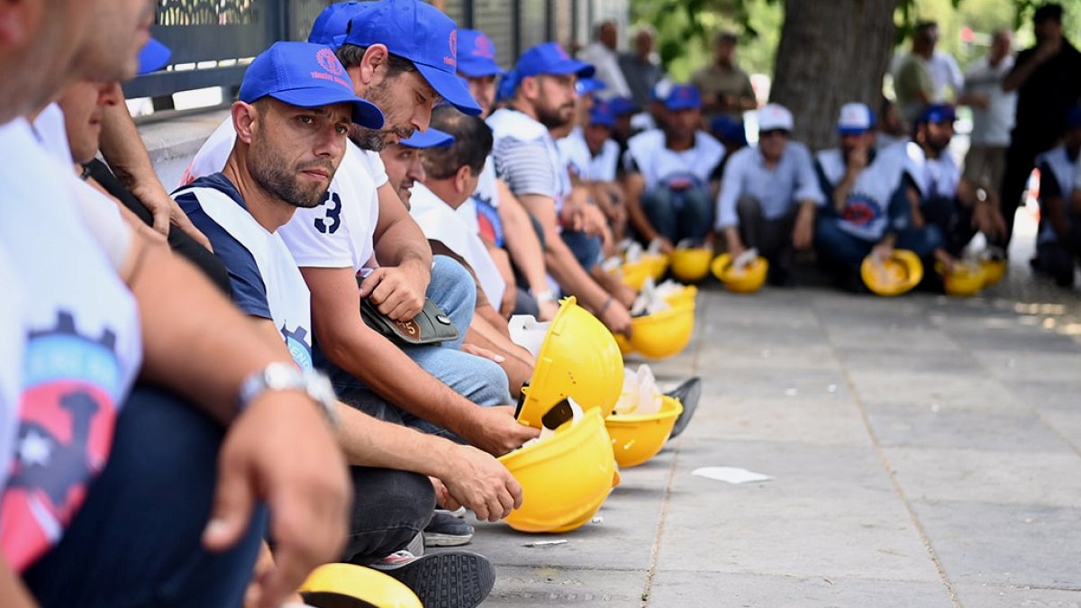 Doruk Madencilik İşçileri Hakları İçin Ankara'da Mücadele Ediyor