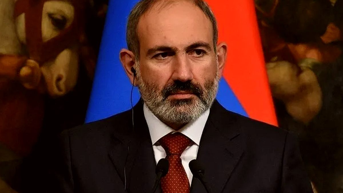 Ermenistan Başbakanı Paşinyan İstifa Etti: Yeni Dönem Başlıyor
