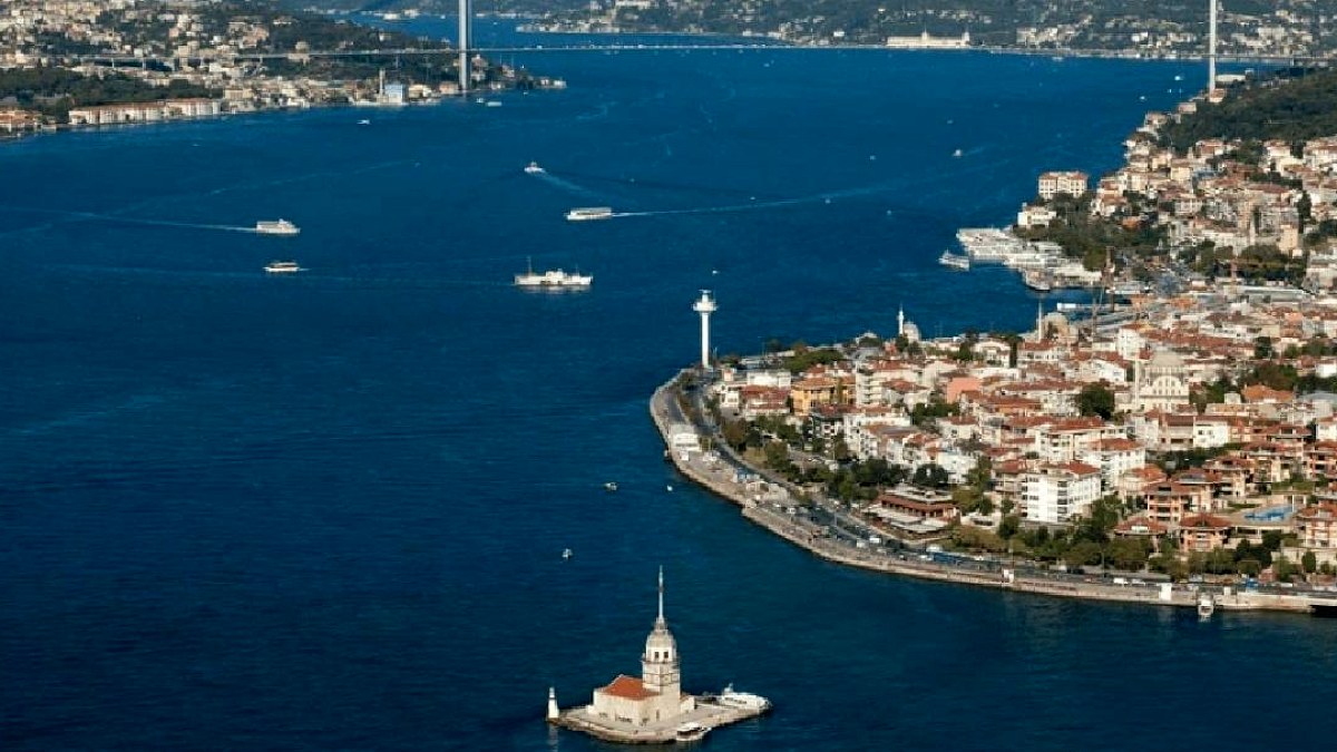 İstanbul'da Deniz Suyu Sıcaklığı Ani Düştü: Upwelling Etkisi Açıklandı