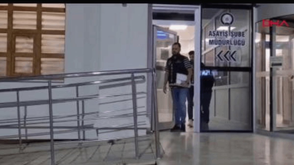 Cezaevinden Çıkar Çıkmaz Araç Çaldı, Antalya'da Yakalandı