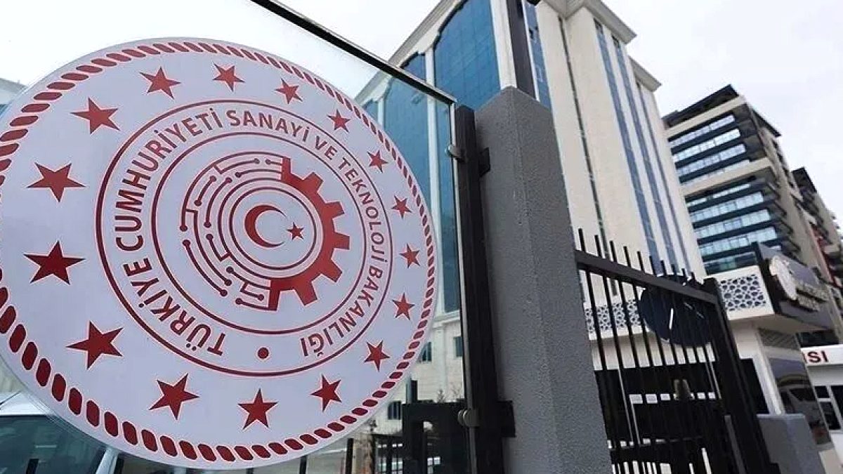 Sanayi Ürünlerinde Güvenlik Denetimleri: 105 Ürün Toplatıldı, Milyonlarca Lira Ceza Kesildi