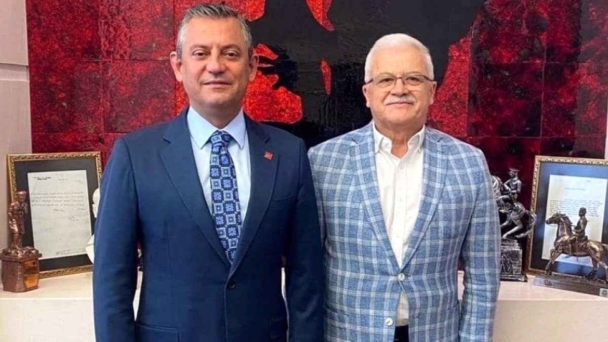 Burhaniye Belediye Başkanı Ali Kemal Deveciler CHP'den İstifa Etti, Yeni Bir Siyasi Yola Giriyor
