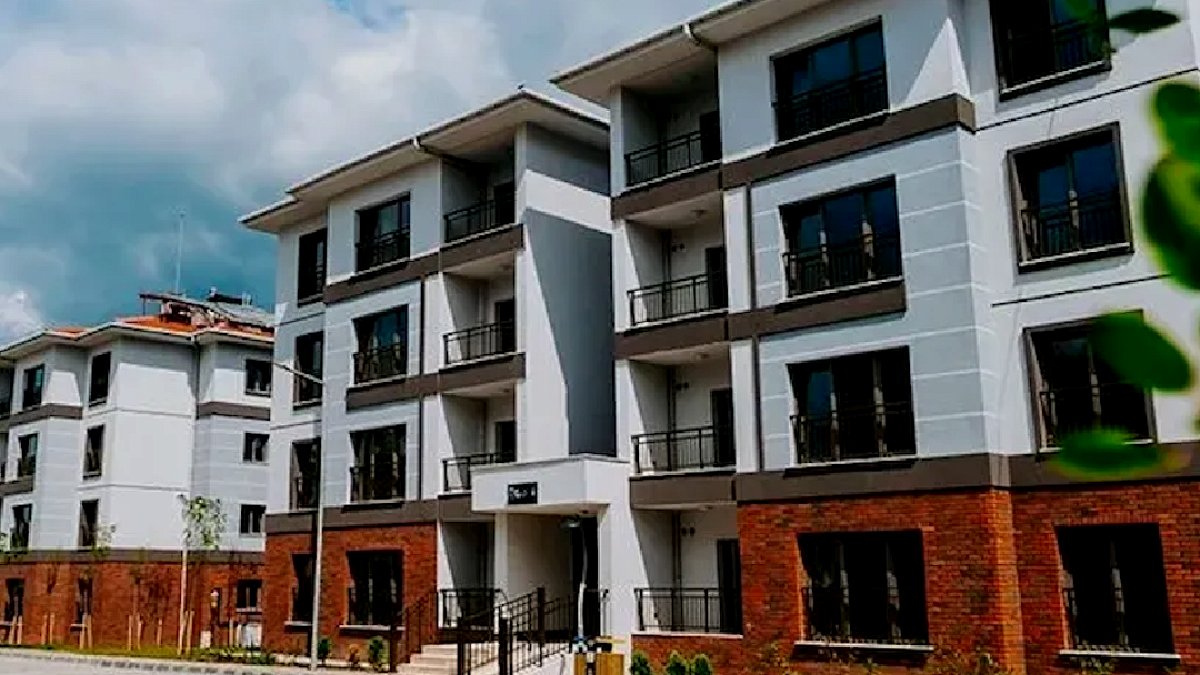 İzmir'in Gözde Bölgeleri Ünlülerin ve Yatırımcıların Yeni Adresi Oldu