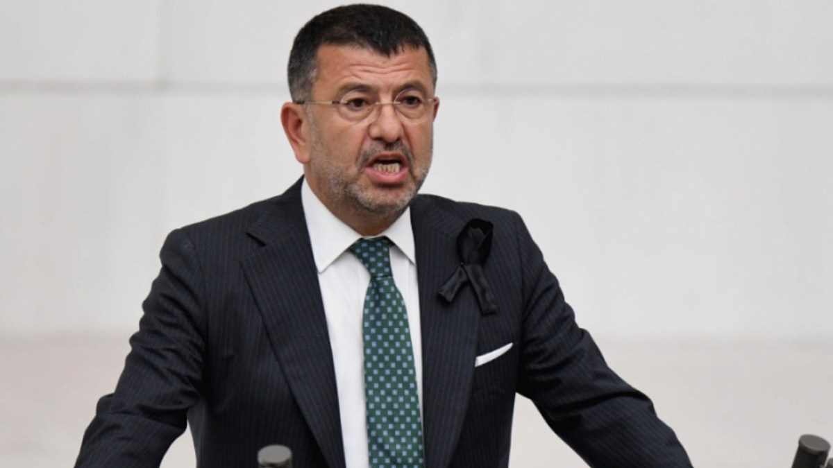 Veli Ağbaba'nın Ağabeyi Hür Ağbaba Gözaltına Alındı