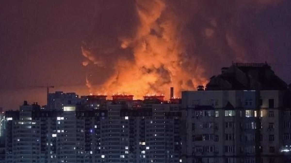 Ukrayna'da Rus Saldırıları: Kiev'de 14 Can Kaybı, Amonyak Sızıntısı Paniği