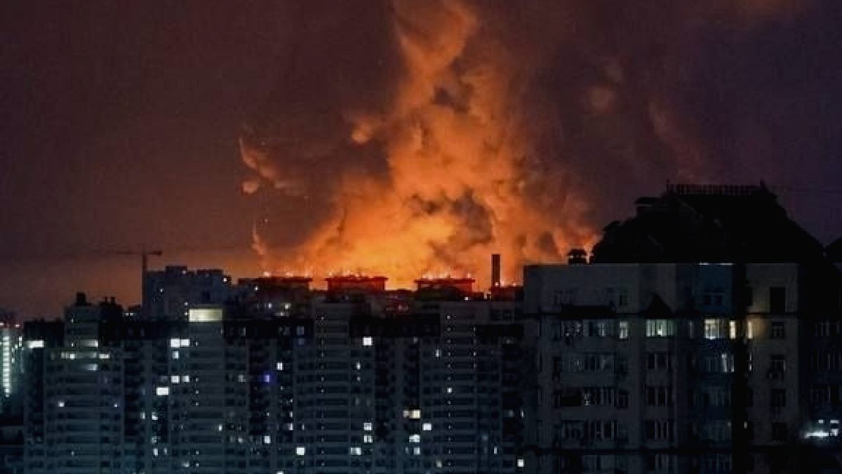 Rusya'dan Kiev'e Ağır Saldırı: 14 Can Kaybı, Amonyak Sızıntısı Paniği