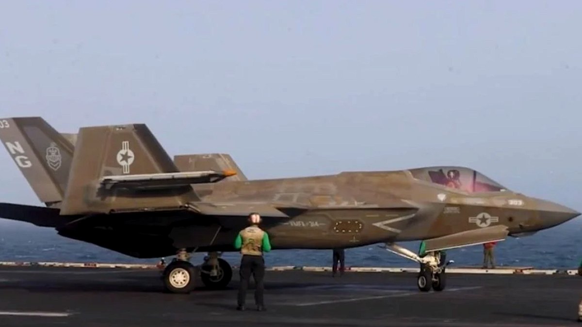 Paslanmış F-35'ler Görüntülendi: Gizlilik ve Performans Endişeleri Mi?