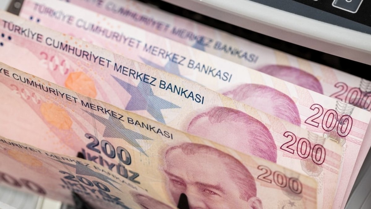KKM Bakiyesi Azalmaya Devam Etti, Tüketici Kredileri Yükseldi