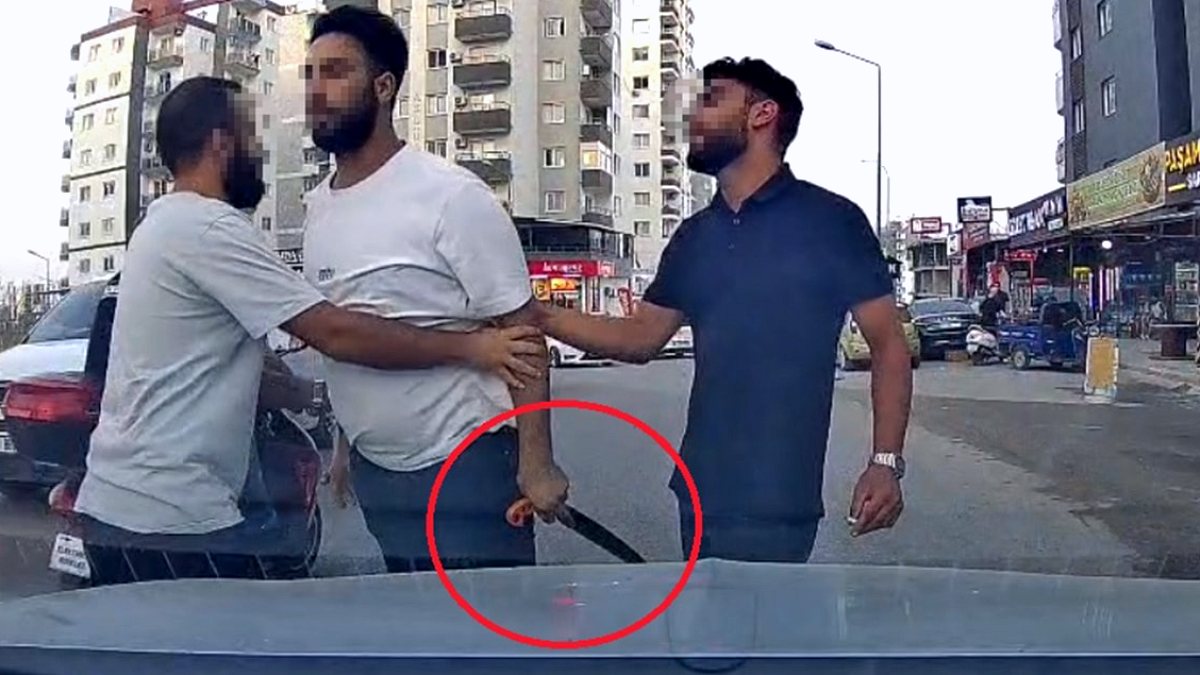 Adana'da Trafik Kavgası Kanlı Bitti: Testereli Saldırgan Tutuklandı