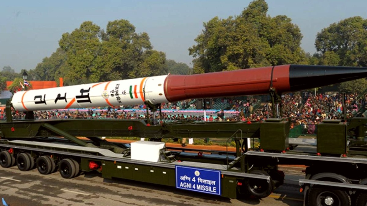 Hindistan'dan 4000 Km Menzilli Balistik Füze Testi Başarısı