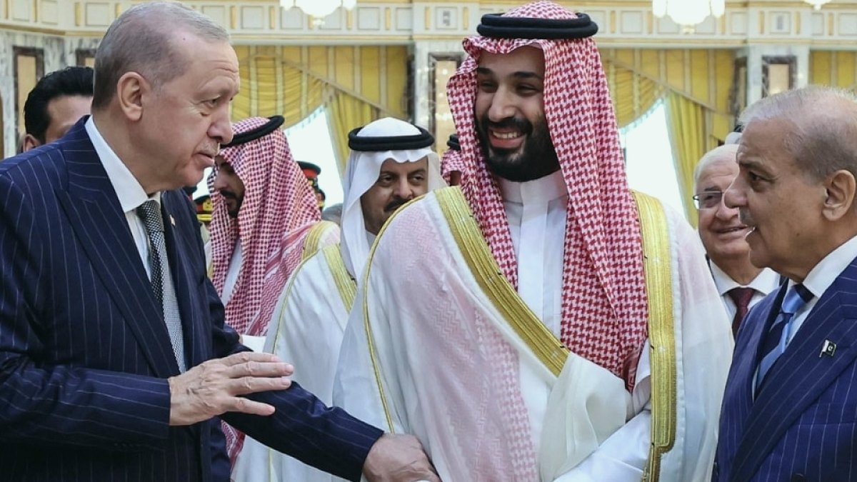 İran'dan Türkiye-Suudi Arabistan-Pakistan Anlaşmasına Sert Tepki