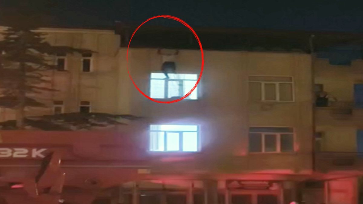 Aksaray'da Çatıdan Eve Girmeye Çalışan Şahıs 3. Kattan Düştü
