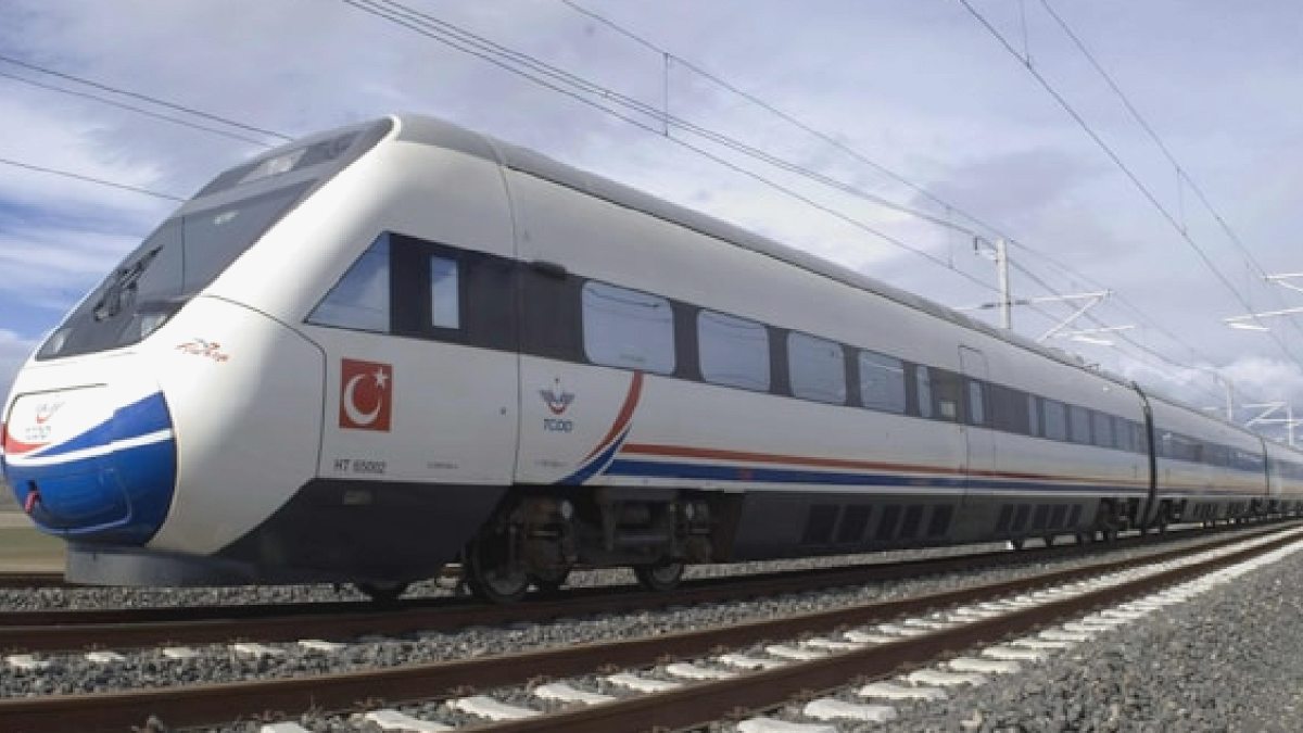 7 Saatlik Yolculuk 1 Saat 45 Dakikaya İniyor: Yeni Hızlı Tren Hattı Açılıyor