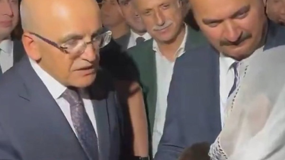 Mehmet Şimşek'ten Batman'da Vatandaşa Kürtçe Yanıt: İş ve Hizmet Vurgusu