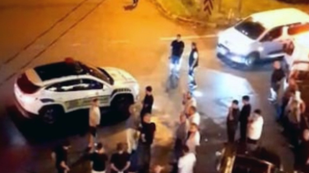 Hopa Sahillerinde Tehlike: Sahipsiz İHA Bulundu, İmha Edildi