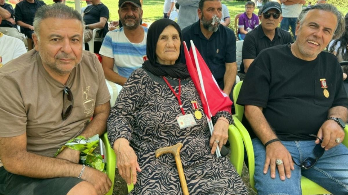 Şehit Annesinden Gazilere Duygusal Destek: "Ciğerim Yok Artık"